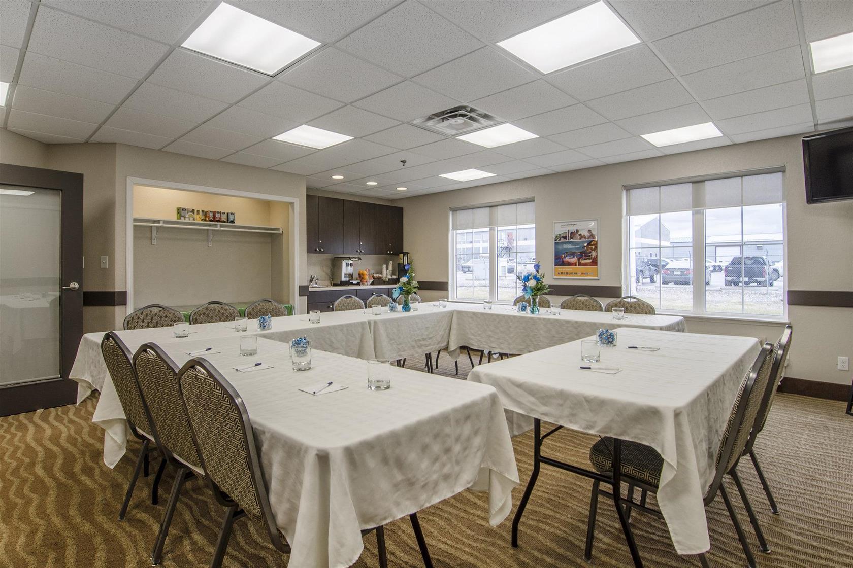Quality Inn & Suites Estevan Luaran gambar