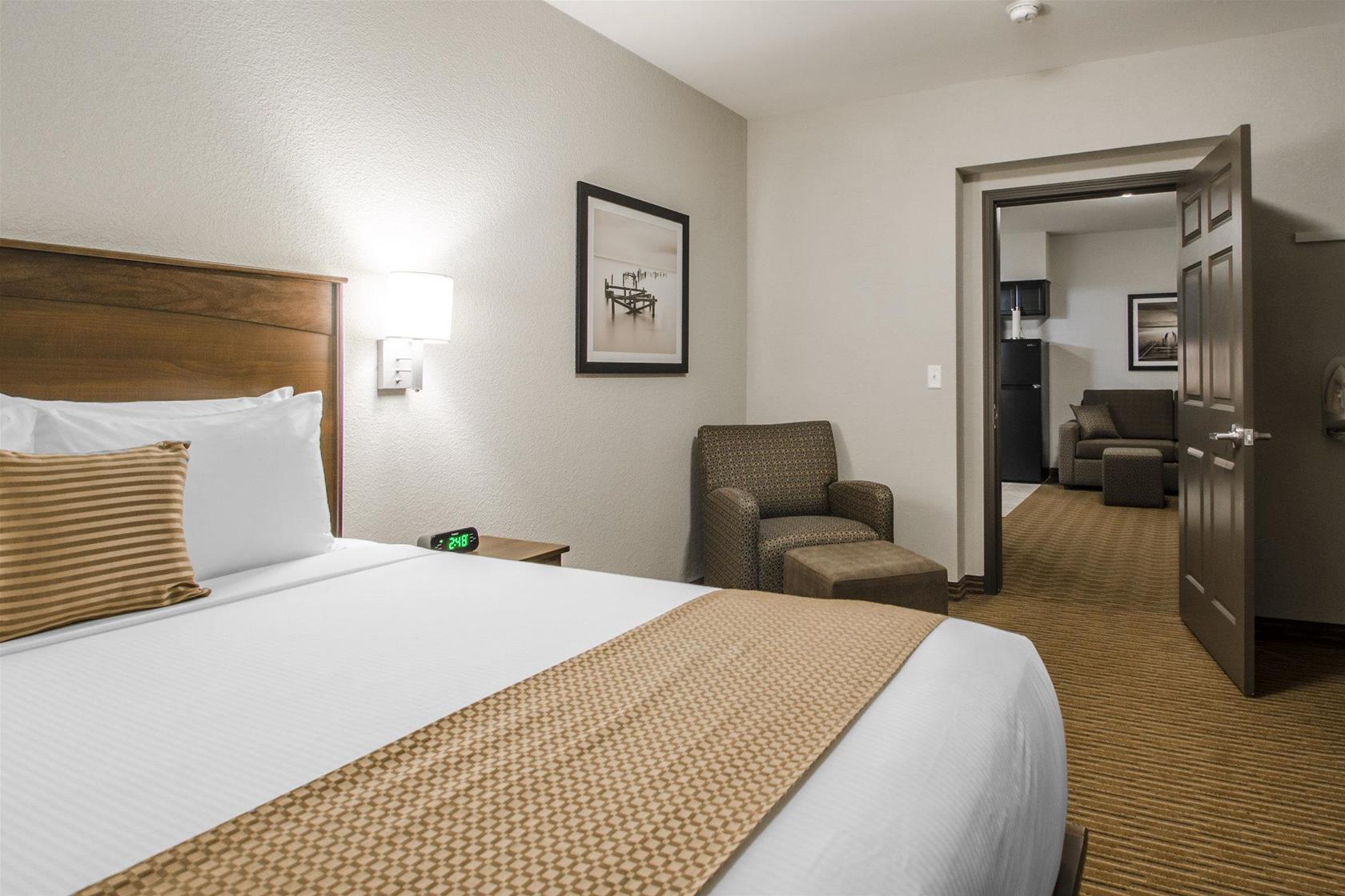Quality Inn & Suites Estevan Luaran gambar