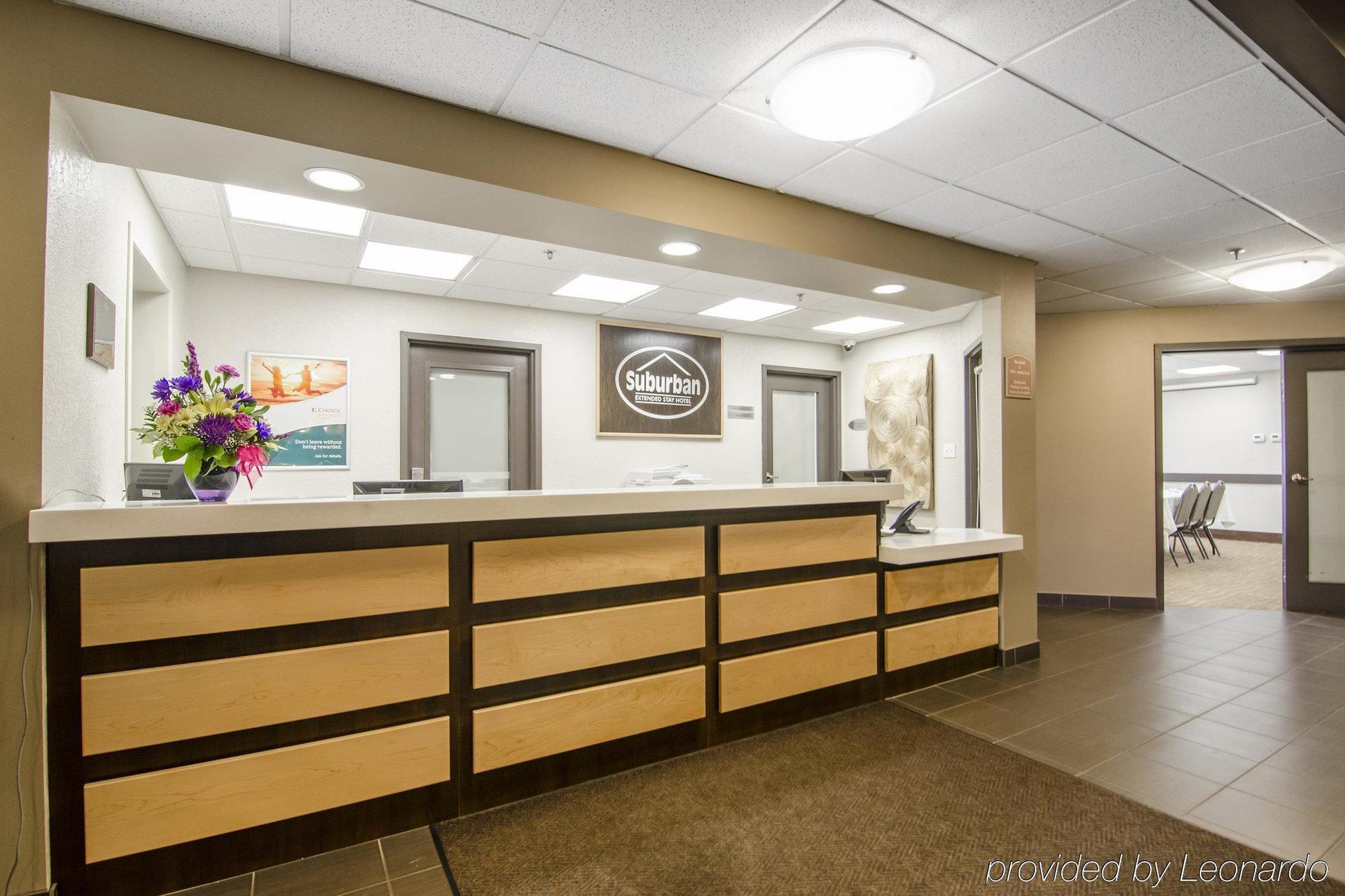 Quality Inn & Suites Estevan Luaran gambar