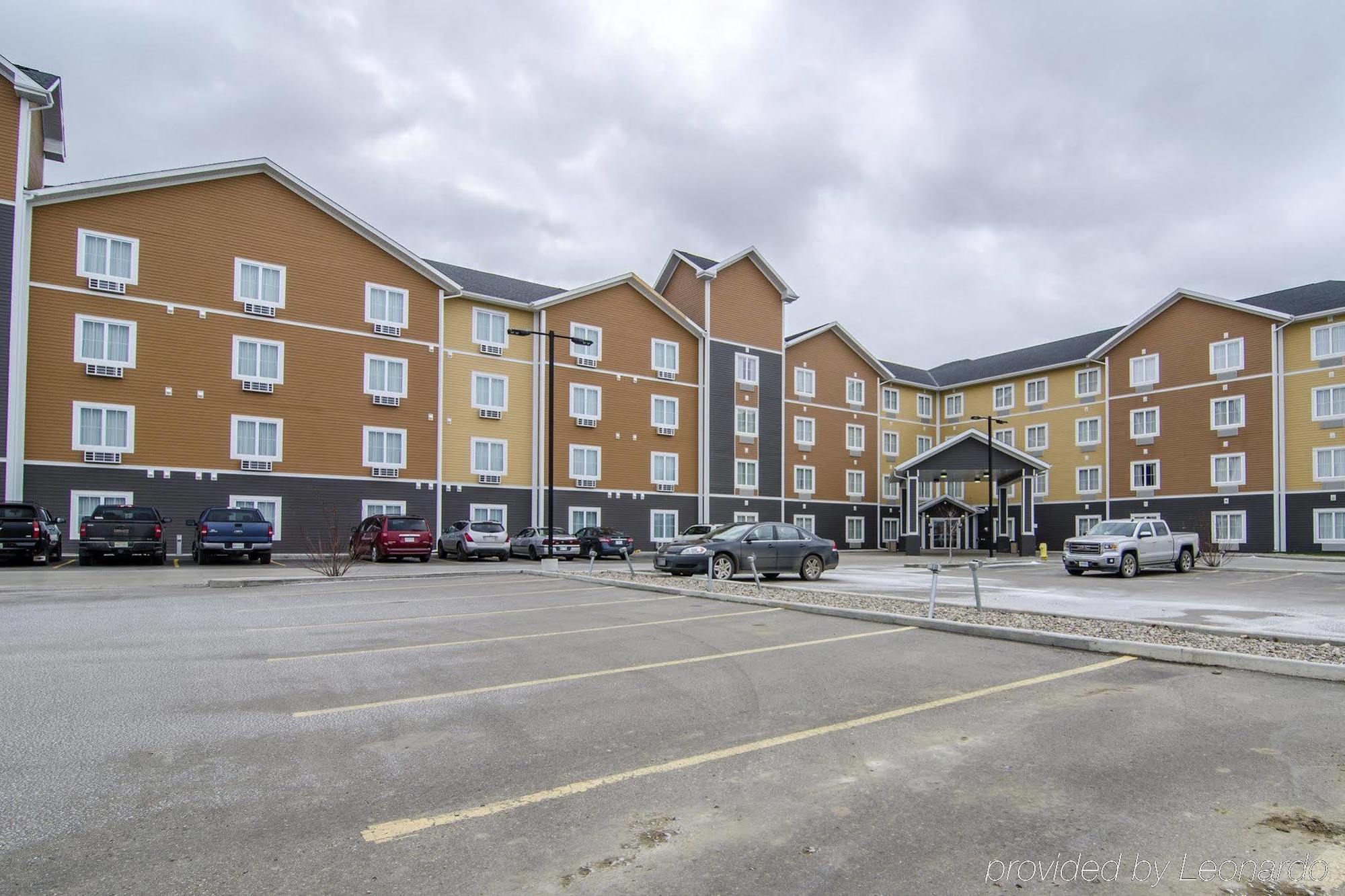 Quality Inn & Suites Estevan Luaran gambar